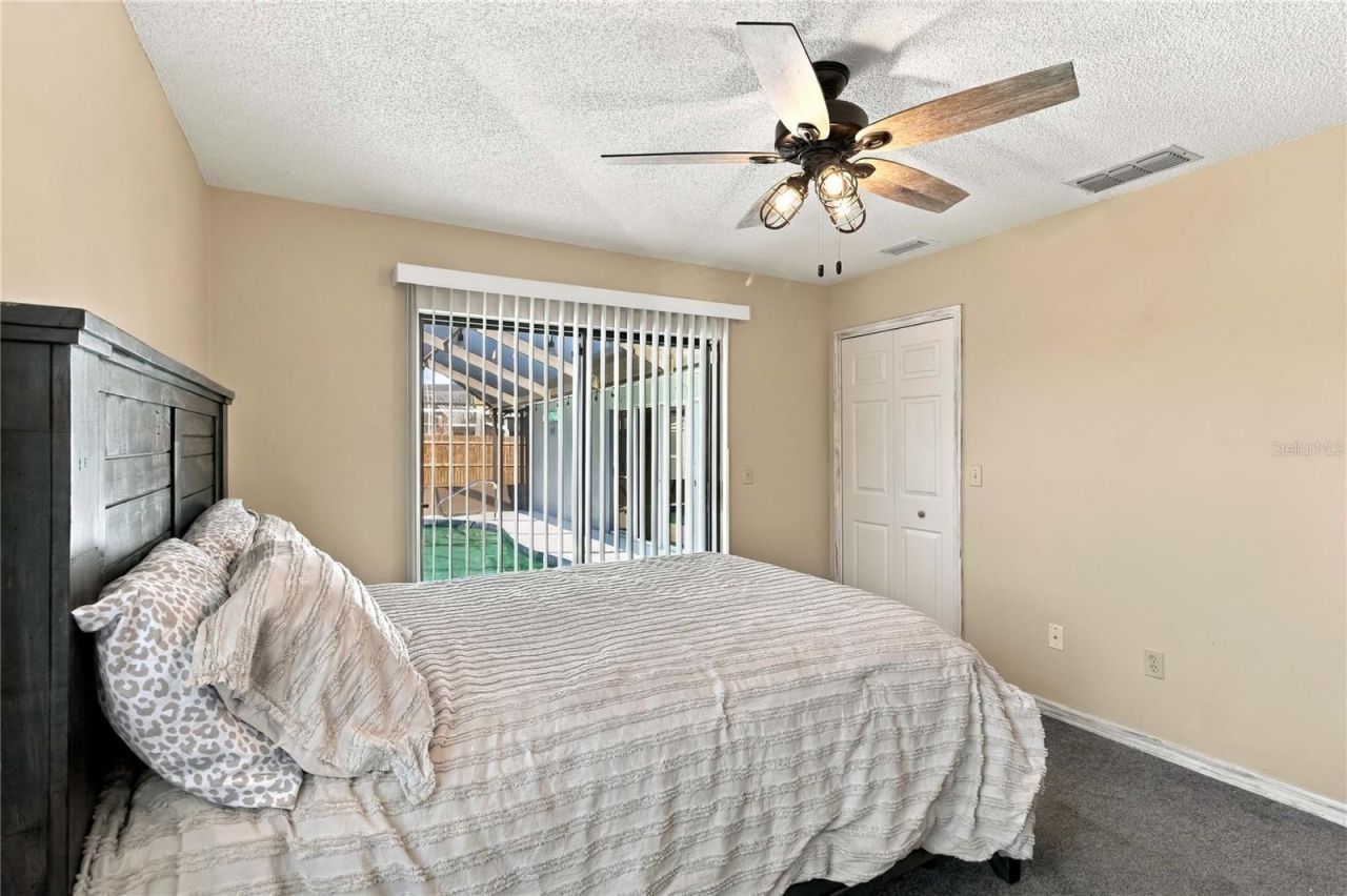 2490 Albany Drive , Kissimmee, FL 34758 Photo