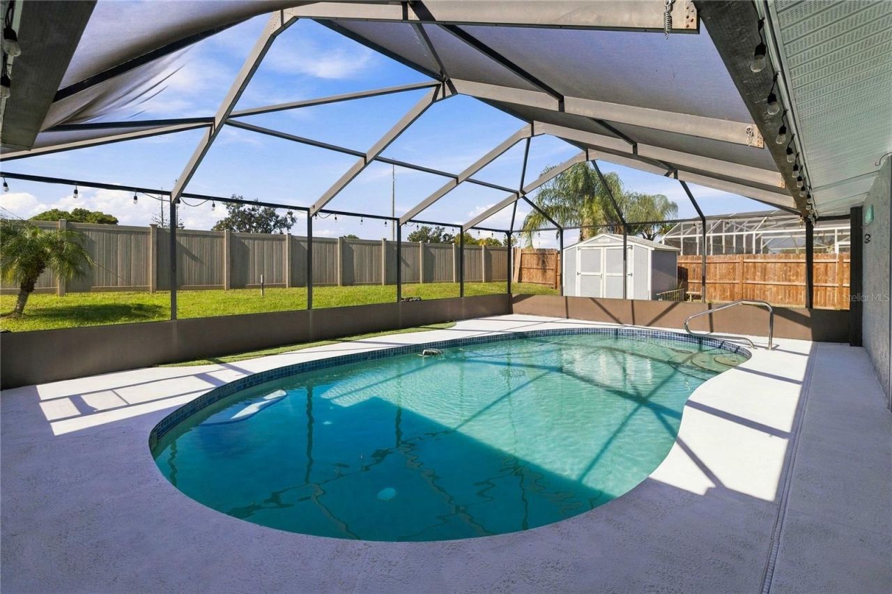 2490 Albany Drive , Kissimmee, FL 34758 Photo