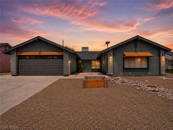 5282 Stampa Avenue , Las Vegas, NV 89146