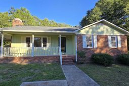 1051 Main Street  photo 4