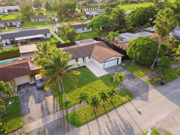 13010 SW 84th St , Miami, FL 33183