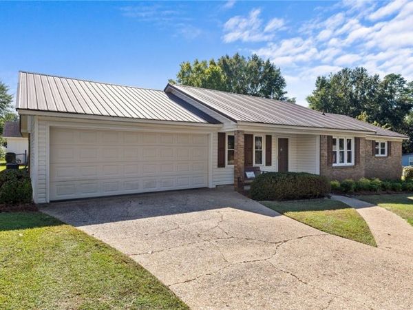3621 Monte Vista Drive, Tuscaloosa, AL 35405