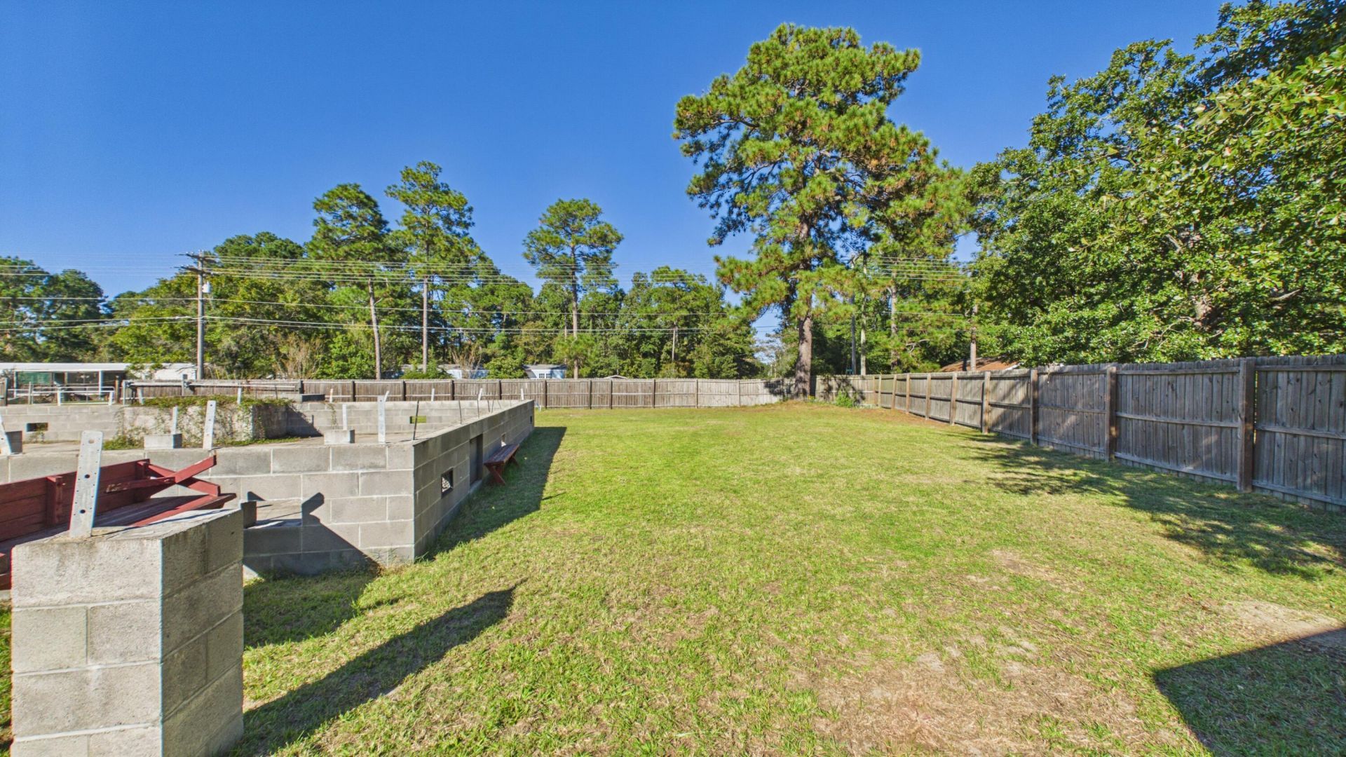 422 General Moultrie Drive Photo 8