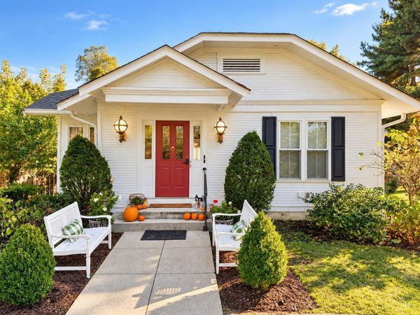 8815 Old Indian Hill Rd., Indian Hill, OH 45243