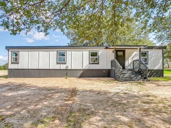 190 Salt Creek Road, Springtown, TX 76082