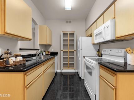 6850 Sharlands Avenue, Unit #1003, Reno, NV 89523 Photo