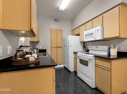 6850 Sharlands Avenue, Unit #1003, Reno, NV 89523 Photo