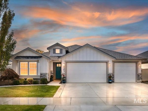 3303 S Saxony Ave, Eagle, ID 83616