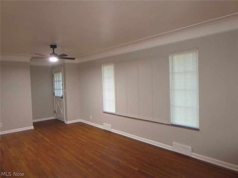 5900 E Pleasant Valley Road, Independence, OH 44131 Photo 8