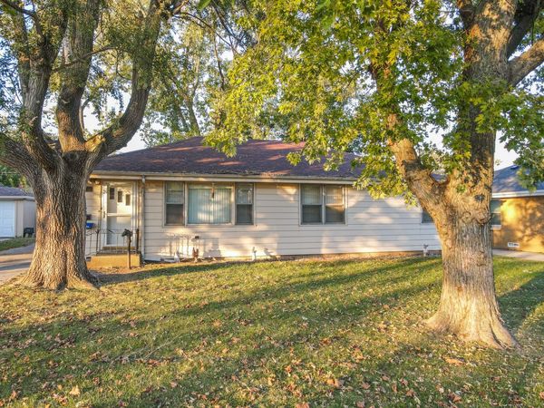 495 Cook Boulevard , Bradley, IL 60915