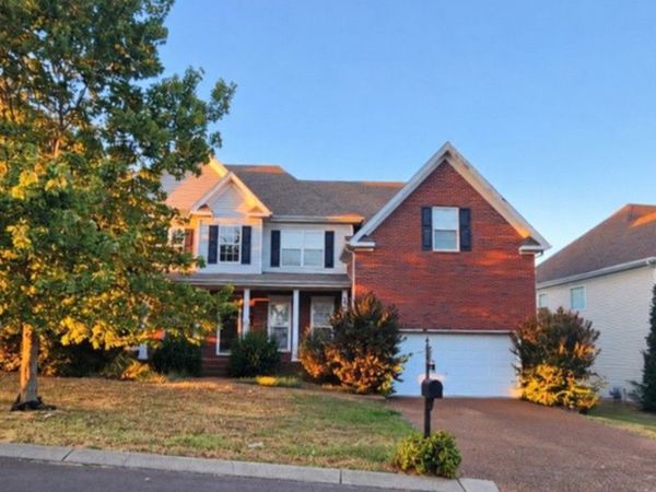 7003 Masonboro Dr , Spring Hill, TN 37174