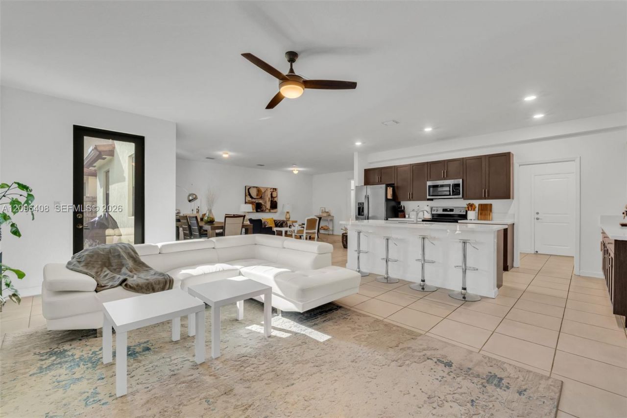 2620 SE 3rd St , Homestead, FL 33033 Photo