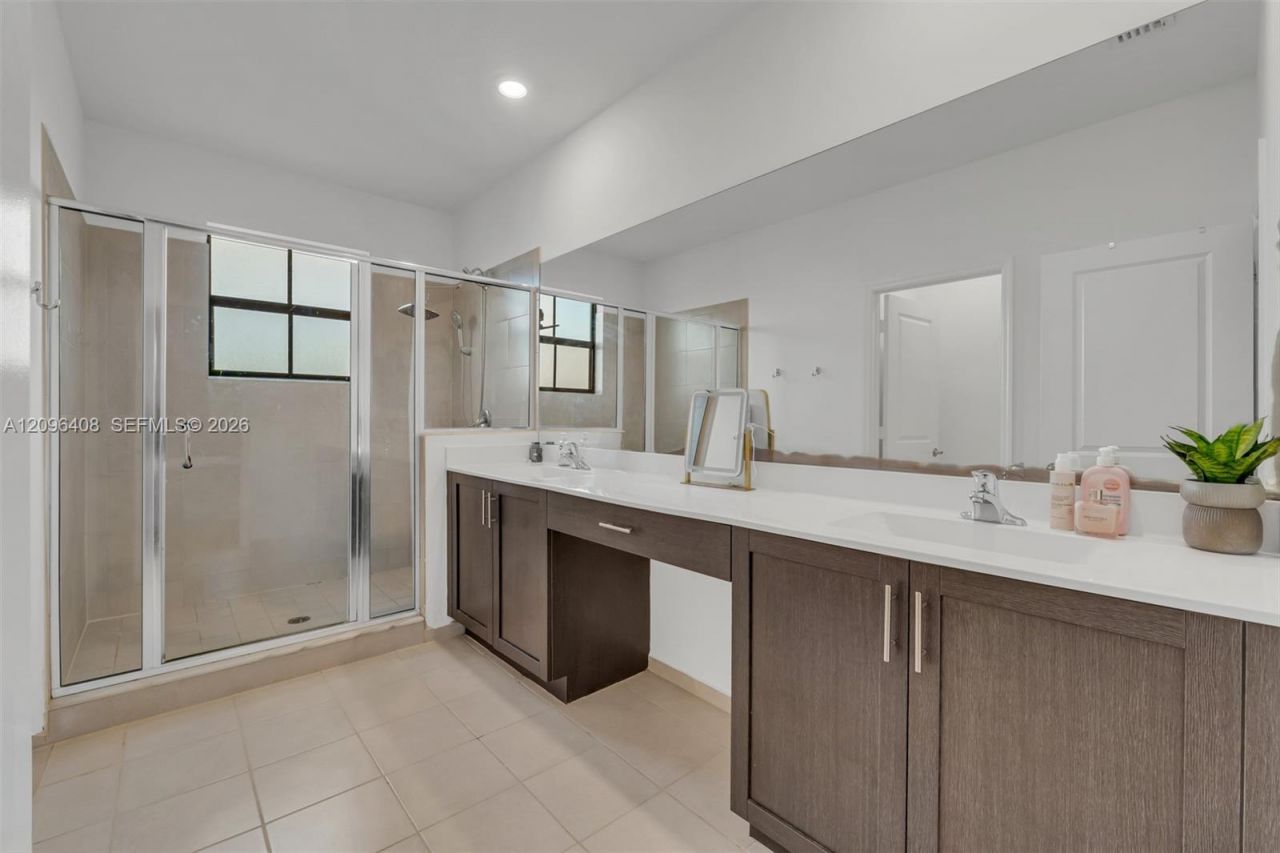2620 SE 3rd St , Homestead, FL 33033 Photo