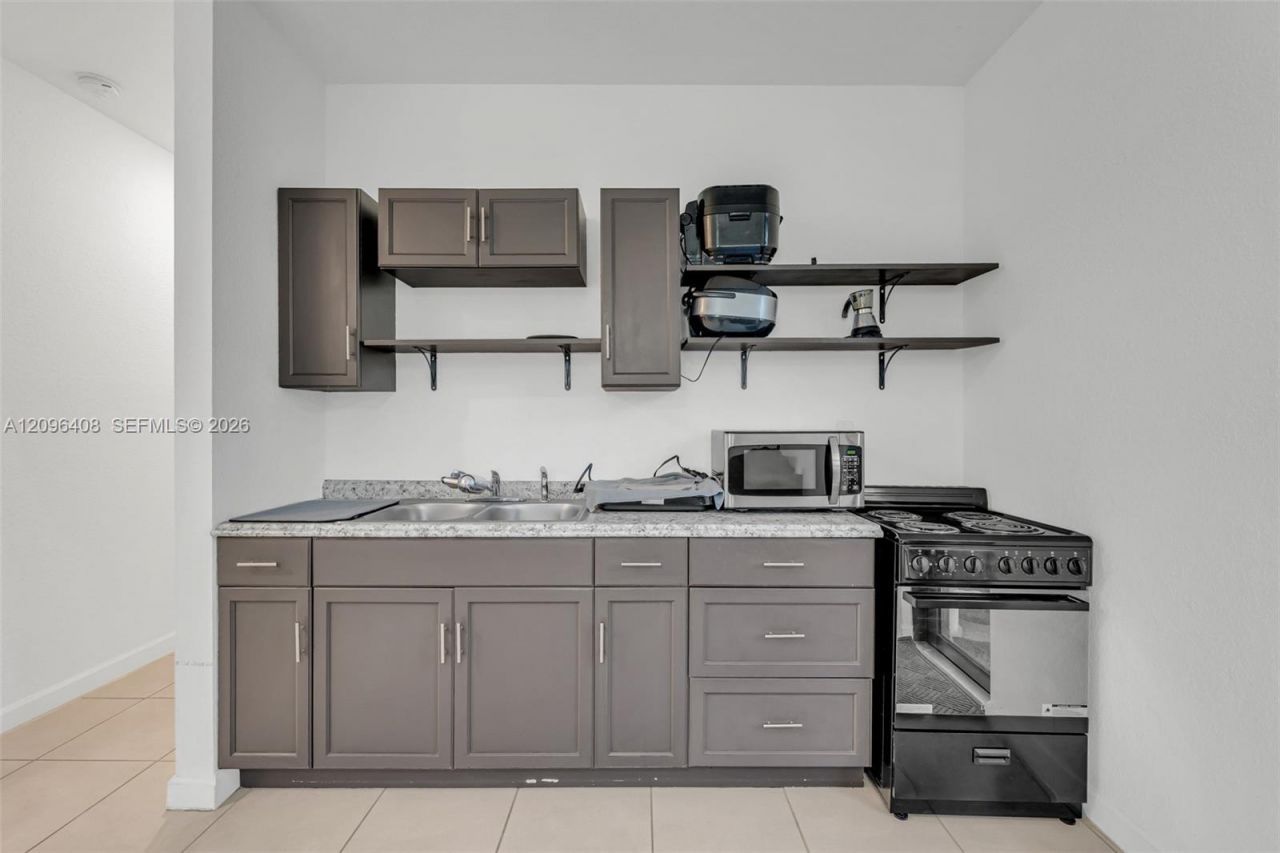2620 SE 3rd St , Homestead, FL 33033 Photo