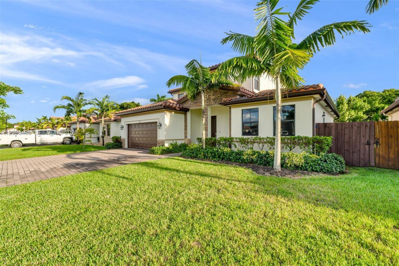 2620 SE 3rd St , Homestead, FL 33033 Photo