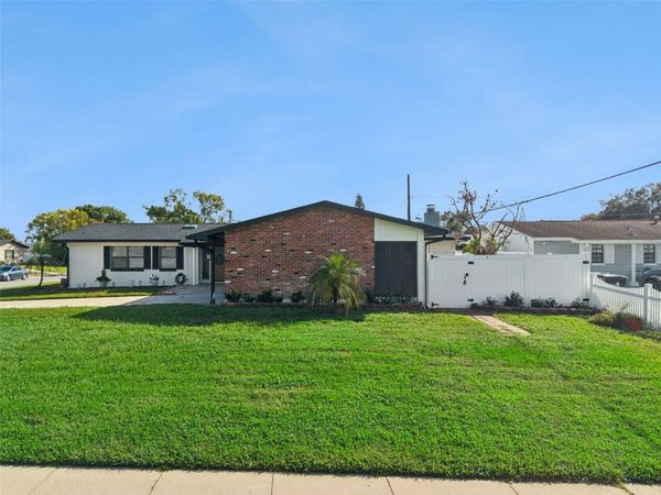 6534 PRECOURT DRIVE , ORLANDO, FL 32809