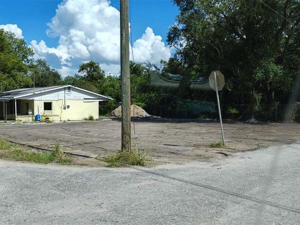 131 E BAY BOULEVARD S, LAKE WALES, FL 33859