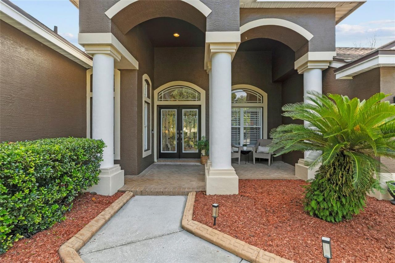 19614 Eagle Crest Drive , Lutz, FL 33549 Photo