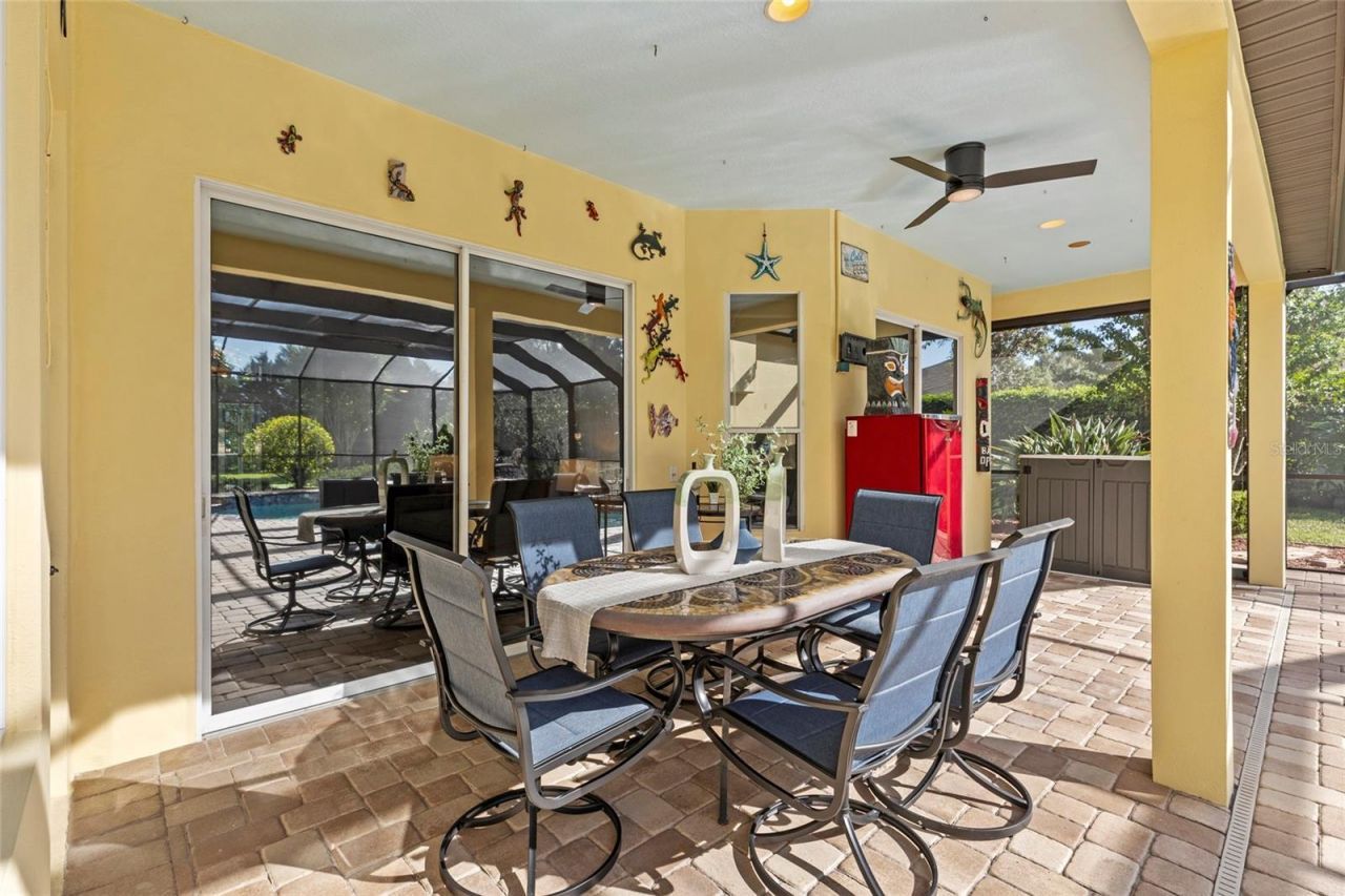 19614 Eagle Crest Drive , Lutz, FL 33549 Photo