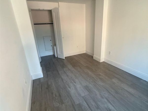 238 E 106st street , Unit 3D, New York (Manhattan), NY 10029