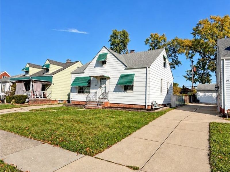 5287 W 49th Street, Parma, OH 44134 Photo 2