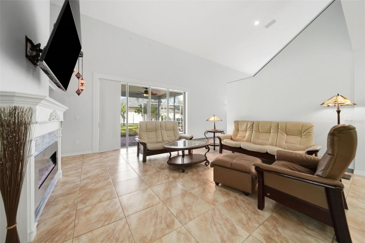 4901 Sudbury Court , Orlando, FL 32826 Photo