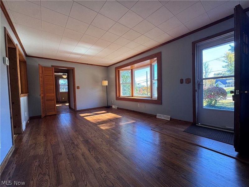 378 Park Avenue , Chardon, OH 44024 Photo 5