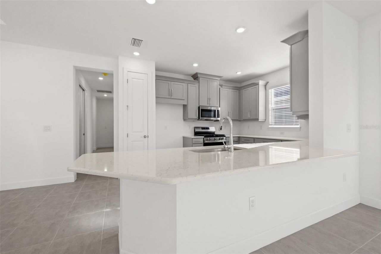 16117 Isola Place , Lakewood Ranch, FL 34211 Photo