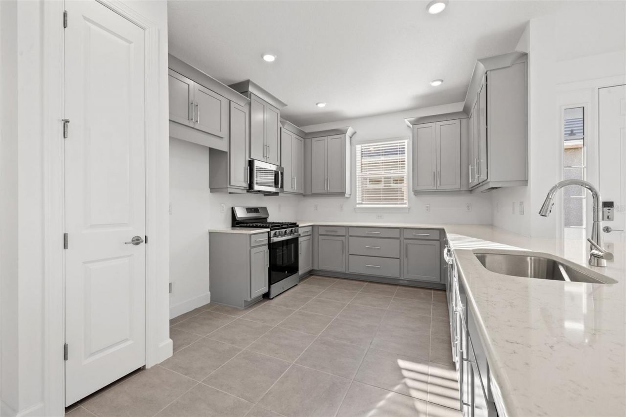 16117 Isola Place , Lakewood Ranch, FL 34211 Photo
