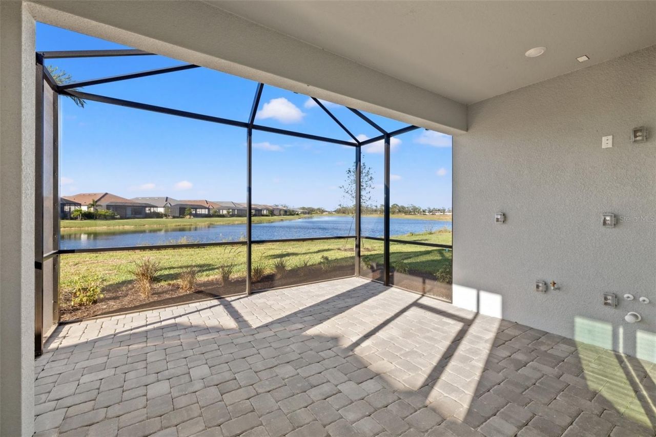 16117 Isola Place , Lakewood Ranch, FL 34211 Photo