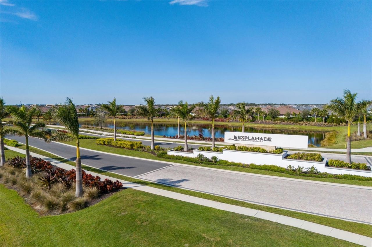 16117 Isola Place , Lakewood Ranch, FL 34211 Photo