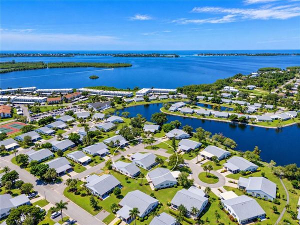 9413 CONCORD CIRCLE , BRADENTON, FL 34210