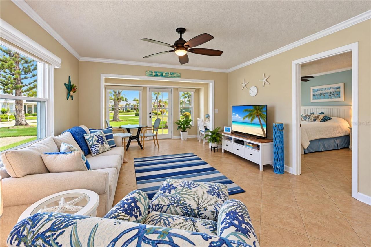 9413 Concord Circle , Bradenton, FL 34210 Photo