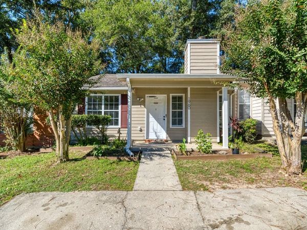 1960 CARP LANE , TALLAHASSEE, FL 32303