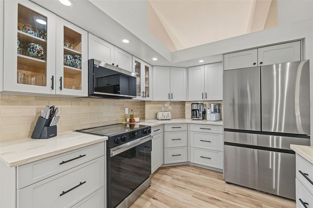 1829 Foxboro Court, Oldsmar, FL 34677 Photo