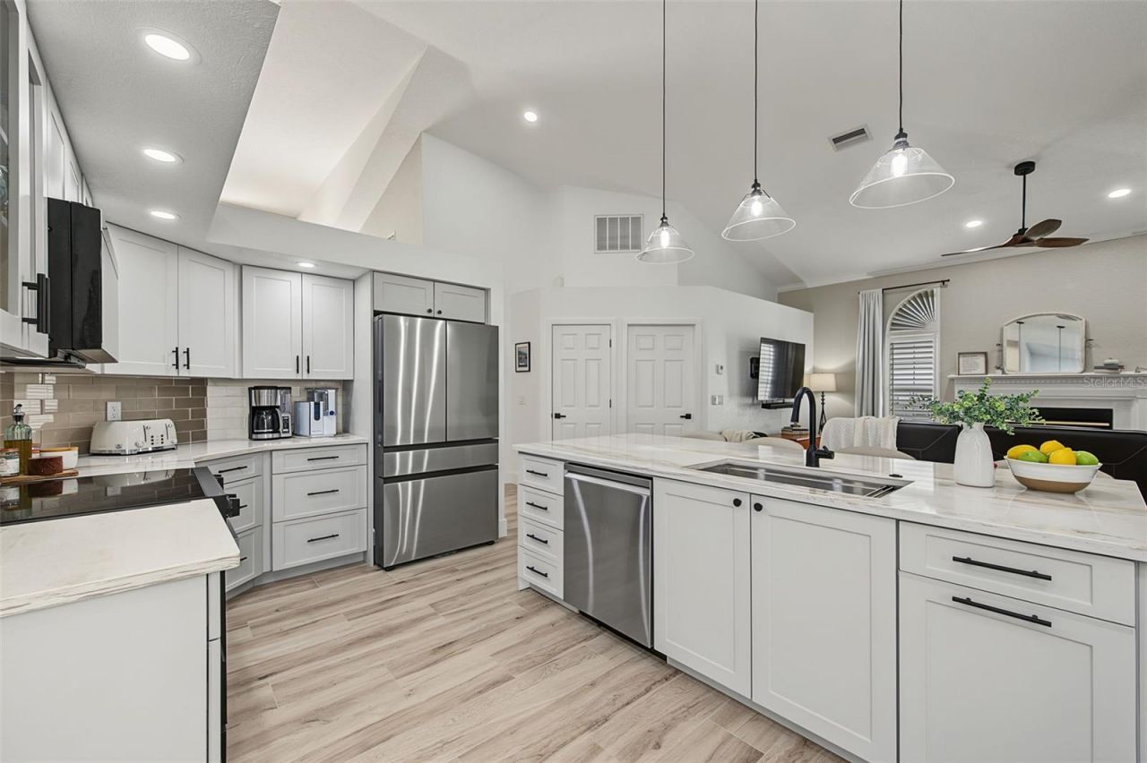 1829 Foxboro Court, Oldsmar, FL 34677 Photo
