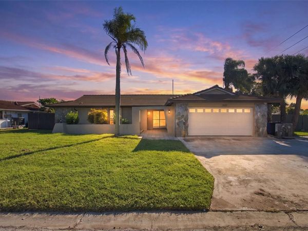 5300 PILOTS PLACE , NEW PORT RICHEY, FL 34652