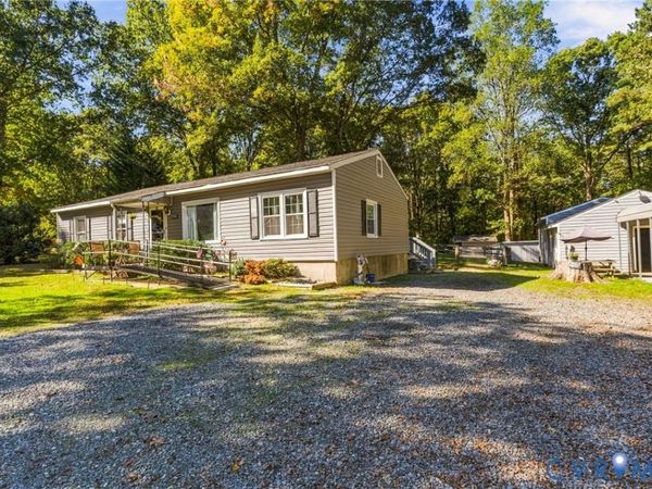 8840 Black Creek Road , New Kent, VA 23141