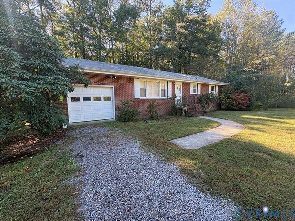 9001 Old Stage Road , Prince George, VA 23875