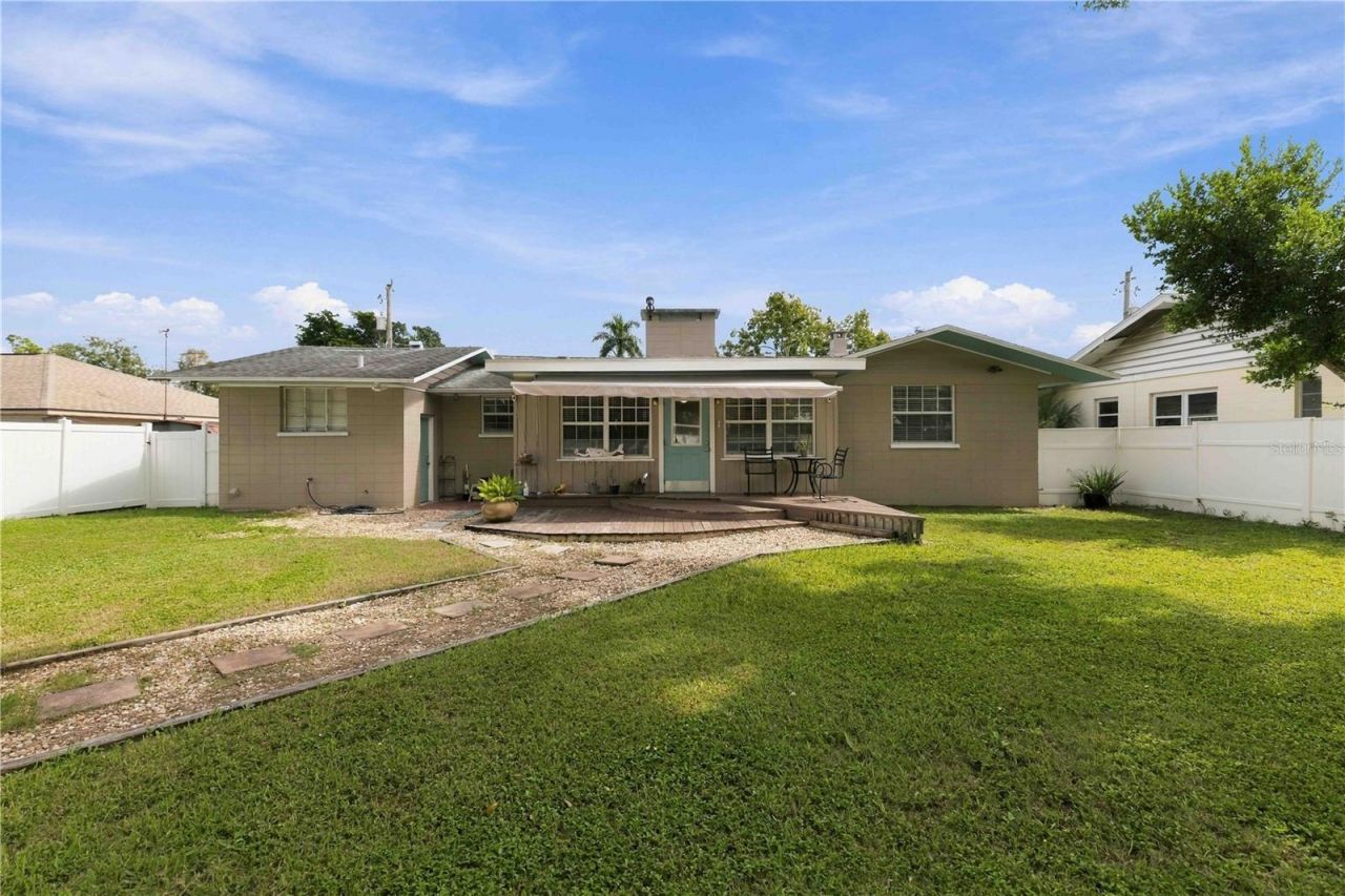 710 26th Street W, Bradenton, FL 34205 Photo