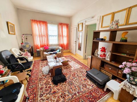 Main Photo