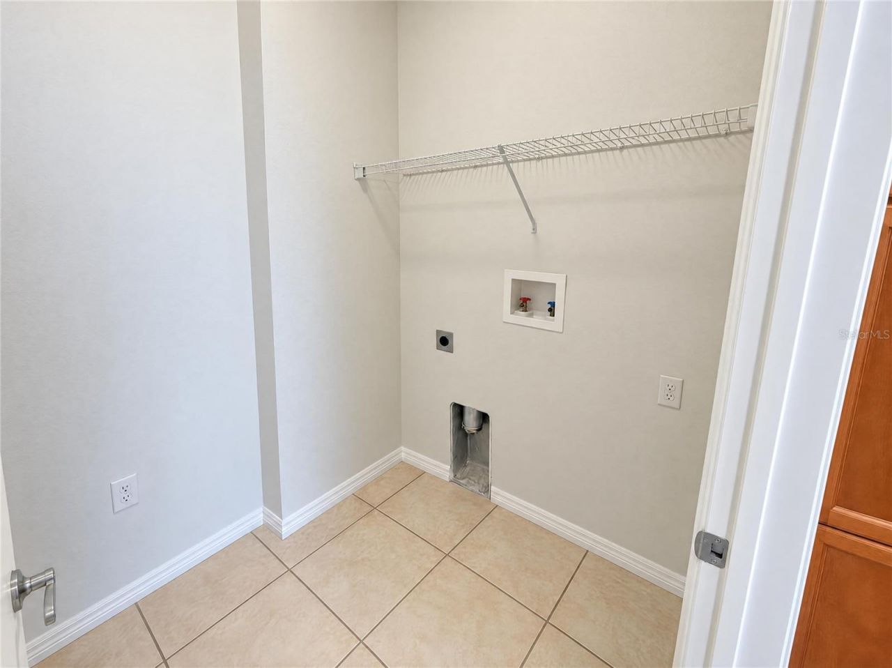 2334 Grand Central Parkway , Unit 9, Orlando, FL 32839 Photo