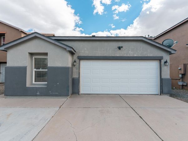 512 Desert Maize Drive SW, Albuquerque, NM 87121