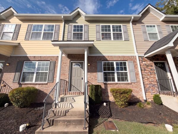 2043 Pinecrest Dr , Nashville, TN 37211