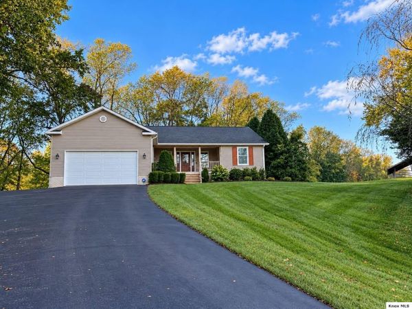 38 Dixie Drive, Mount Vernon, OH 43050