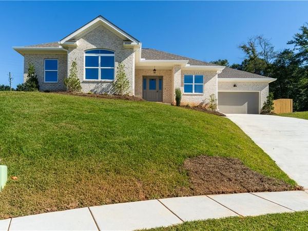 10088 Sable Ridge Drive, Mobile, AL 36695