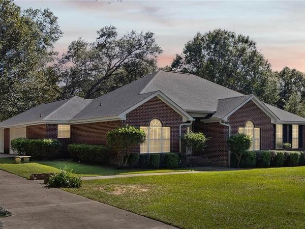 4465 Pine Avenue , Saraland, AL 36571