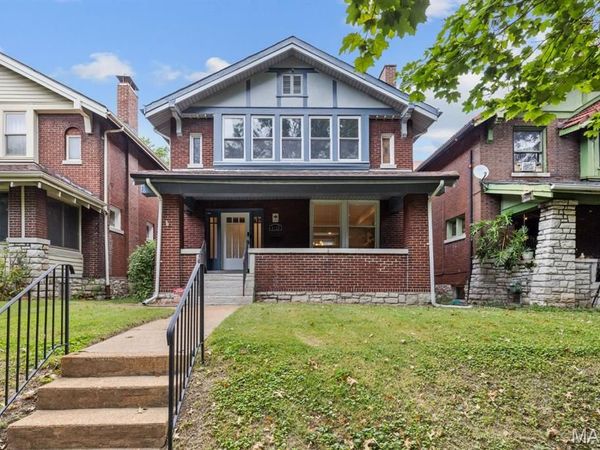 6125 Washington Boulevard , St Louis, MO 63112
