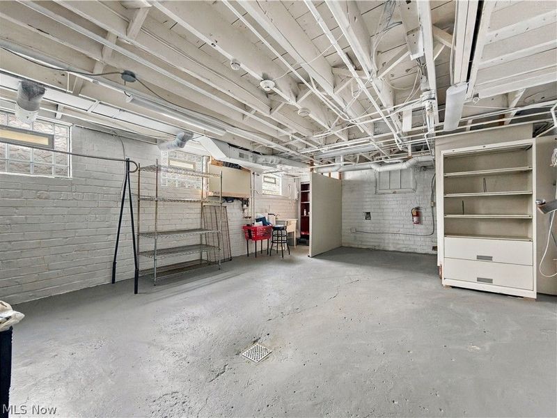 1214 E Market Street, Warren, OH 44483 Photo 44