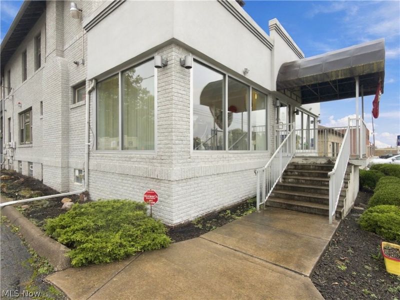1214 E Market Street, Warren, OH 44483 Photo 46